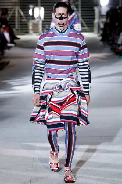 Look 54